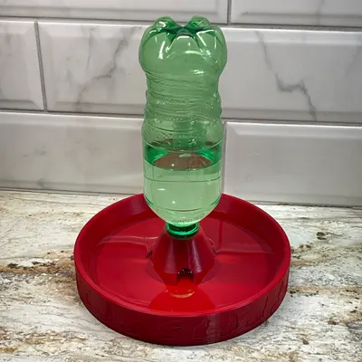 Bebedouro para gato (com garrafa)